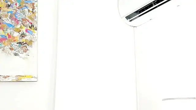 Little liam online show from November 2, 2025, 5:34 am