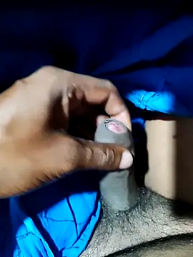 Snapshot of DICKLANKA chatting on October 16, 2025, 10:07 pm DICKLANKA online show from October 16, 2025, 10:07 pm