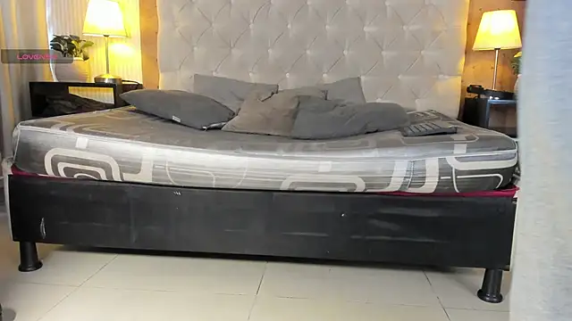 Snapshot of liam_twiink chatting on November 5, 2025, 7:28 pm liam twiink online show from November 5, 2025, 7:28 pm