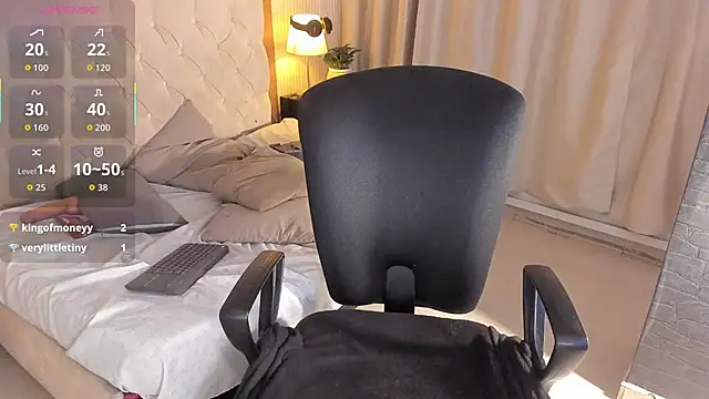 Snapshot of liam_twiink chatting on November 23, 2025, 7:29 am liam twiink online show from November 23, 2025, 7:29 am