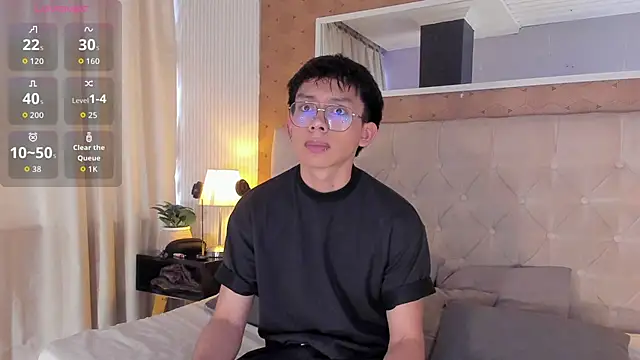 Snapshot of liam_twiink chatting on November 15, 2025, 7:07 pm liam twiink online show from November 15, 2025, 7:07 pm