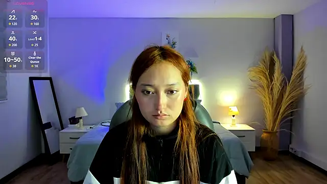 Snapshot of Samara_Hilton_2 chatting on September 29, 2025, 8:14 pm Samara Hilton 2 online show from September 29, 2025, 8:14 pm