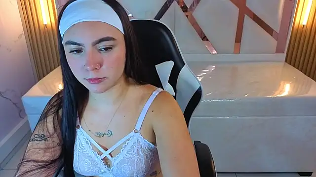 Snapshot of scarlett_smith_tp chatting on September 30, 2025, 1:06 pm scarlett smith tp online show from September 30, 2025, 1:06 pm