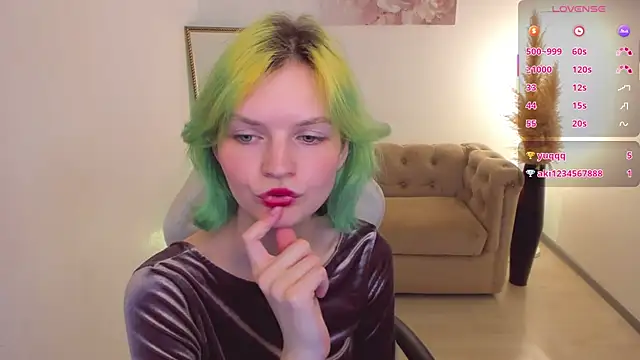 Snapshot of Lika_Sky chatting on April 29, 2026, 5:30 pm Lika Sky online show from April 29, 2026, 5:30 pm