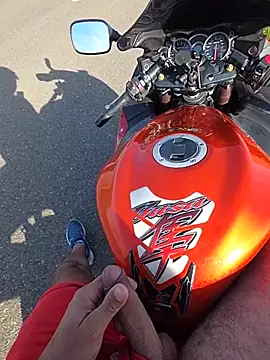 Foxbiker online show from May 29, 2026, 3:07 pm