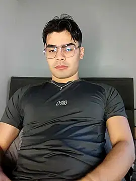 Snapshot of Mason_grey chatting on October 29, 2025, 11:42 am Mason grey online show from October 29, 2025, 11:42 am