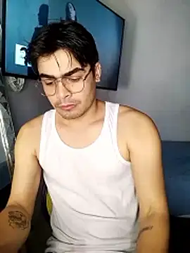 Snapshot of Mason_grey chatting on December 3, 2025, 12:04 pm Mason grey online show from December 3, 2025, 12:04 pm