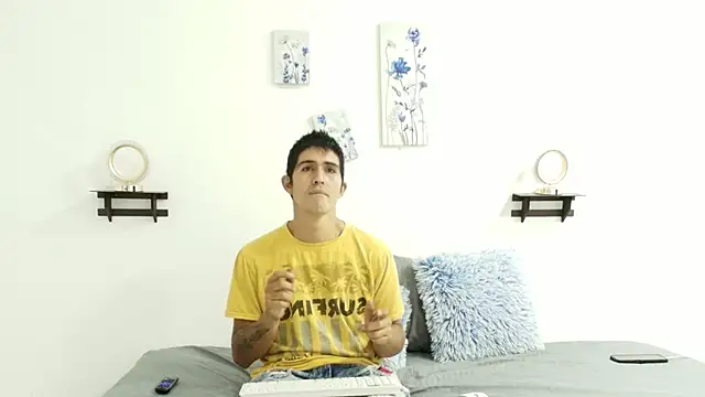 Snapshot of samir_amar1 chatting on September 30, 2025, 9:32 pm samir amar1 online show from September 30, 2025, 9:32 pm