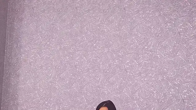 Snapshot of AlessiaVoss chatting on November 30, 2025, 5:03 pm AlessiaVoss online show from November 30, 2025, 5:03 pm