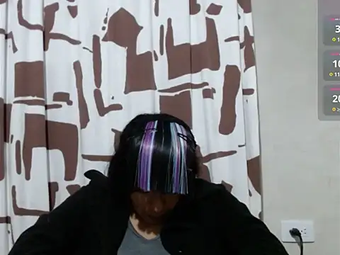 Acelinrose online show from February 16, 2026, 1:04 am