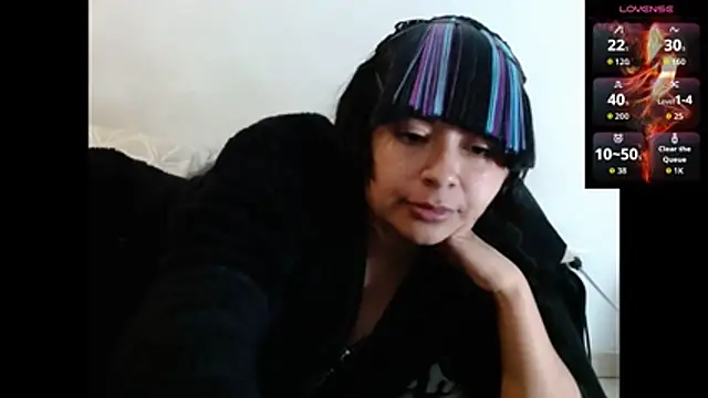 Acelinrose online show from November 23, 2025, 2:54 am