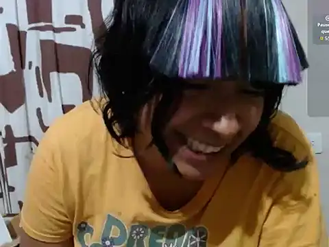 Acelinrose online show from April 21, 2026, 2:51 am