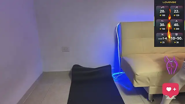 Playbunnyss online show from April 23, 2026, 2:40 am