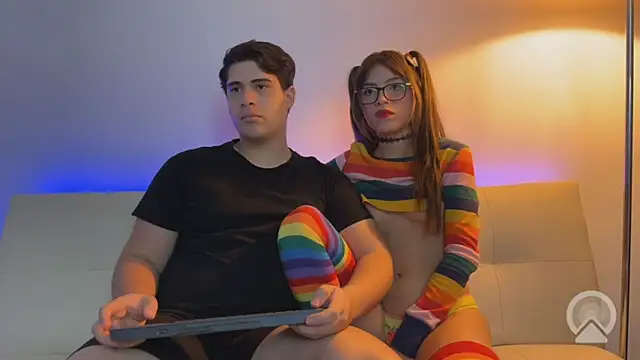 Playbunnyss online show from April 12, 2026, 3:10 am