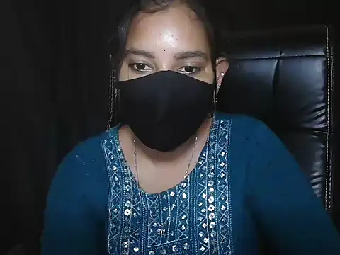 Anusree-Sexy online show from April 13, 2026, 8:24 pm