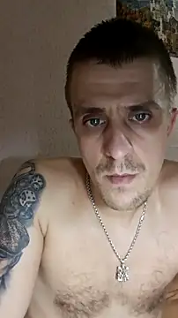 Adidas7217 online show from November 12, 2025, 11:52 pm