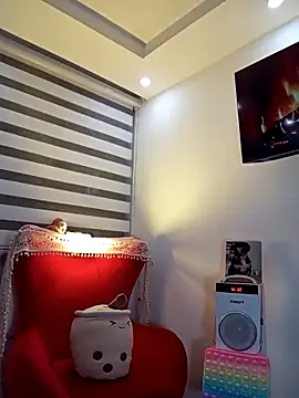 ValeNiitaLuv online show from November 16, 2025, 2:38 am