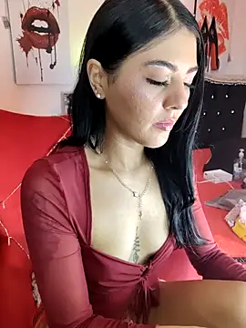 ValeNiitaLuv online show from April 12, 2026, 3:43 am