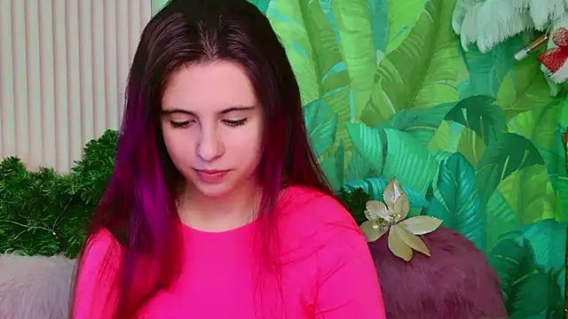 Akira Halls online show from December 18, 2025, 8:45 pm