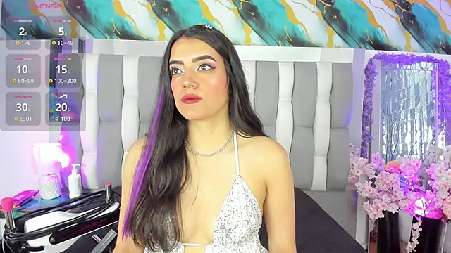 IsaDiiaz online show from April 7, 2026, 5:31 am