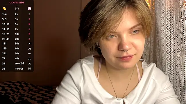 SabrinaFolts online show from October 14, 2025, 5:02 pm