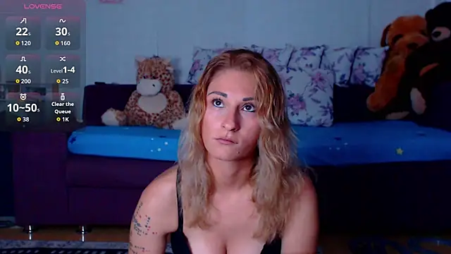 CassieSpell online show from June 13, 2026, 9:02 pm