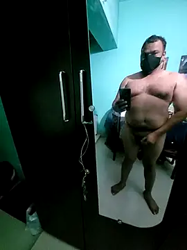 sexsri online show from November 7, 2025, 6:01 pm