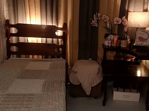 Jastine hunk online show from April 9, 2026, 6:19 am