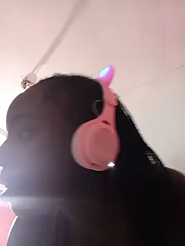 Snapshot of BlackPearl_19 chatting on March 3, 2026, 2:57 pm BlackPearl 19 online show from March 3, 2026, 2:57 pm