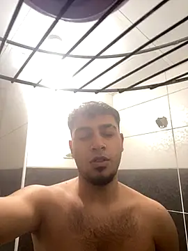 astoperaa online show from October 3, 2025, 4:30 pm