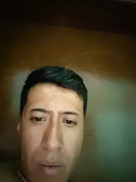 Carlos27hot online show from June 24, 2026, 10:40 pm