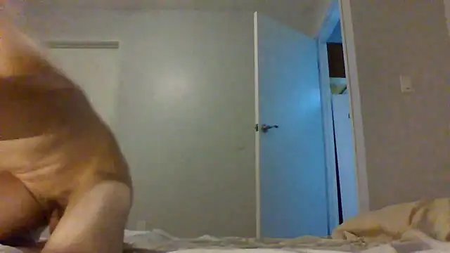 Snapshot of slickdickfreak chatting on October 1, 2025, 4:39 am slickdickfreak online show from October 1, 2025, 4:39 am