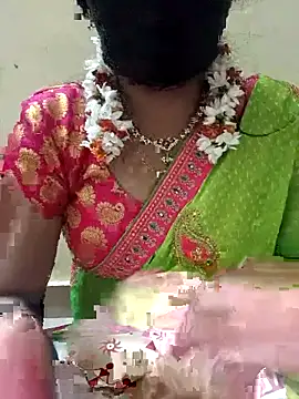 jasminetaml online show from February 17, 2026, 6:49 pm