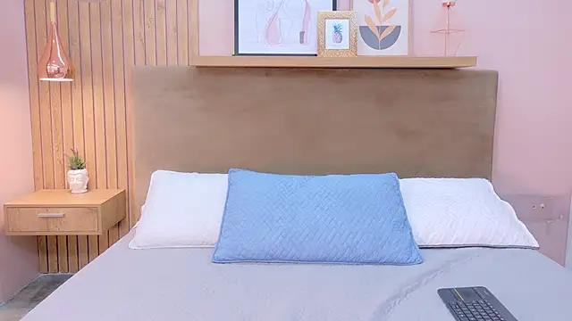 cielo rivera online show from April 18, 2026, 3:36 pm