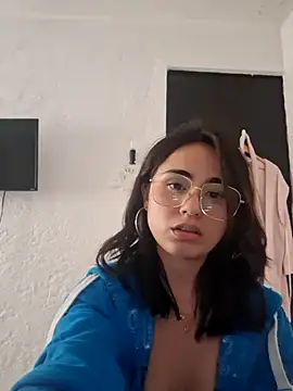 Akane24 online show from September 23, 2025, 10:50 pm