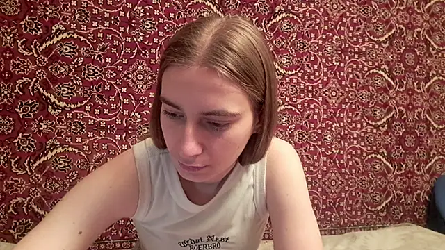 Snapshot of ivetabloom chatting on November 19, 2025, 3:01 pm ivetabloom online show from November 19, 2025, 3:01 pm