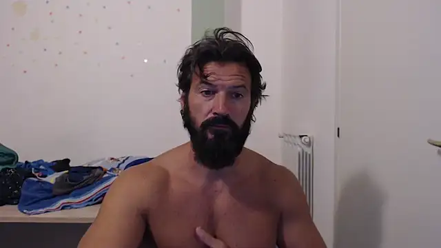 Snapshot of muscoloporco chatting on October 2, 2025, 5:16 pm muscoloporco online show from October 2, 2025, 5:16 pm