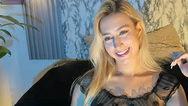 Dulcinea 2 online show from November 11, 2025, 7:08 pm