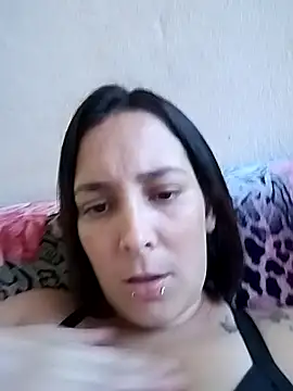 Snapshot of catperigosa chatting on April 9, 2026, 4:57 pm catperigosa online show from April 9, 2026, 4:57 pm