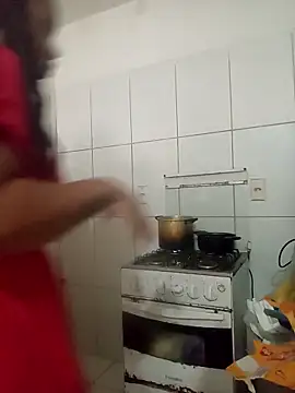 PrettahSantos online show from February 13, 2026, 4:07 pm