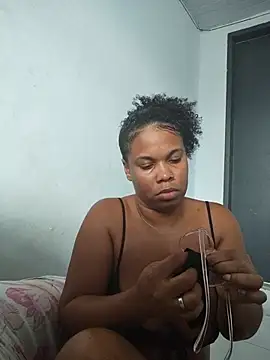 PrettahSantos online show from July 28, 2026, 3:54 pm