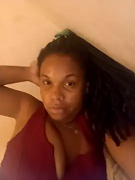 PrettahSantos online show from March 10, 2026, 7:18 pm