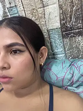 Snapshot of Valery_lux16 chatting on October 9, 2025, 12:49 pm Valery lux16 online show from October 9, 2025, 12:49 pm