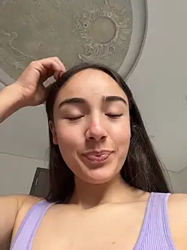 Snapshot of Innerpeace_ chatting on December 5, 2025, 7:55 pm Innerpeace online show from December 5, 2025, 7:55 pm