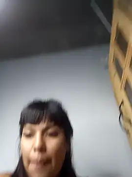 Snapshot of Bulma04 chatting on November 29, 2025, 2:55 am Bulma04 online show from November 29, 2025, 2:55 am