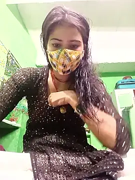 Maya6060 online show from October 13, 2025, 9:44 am