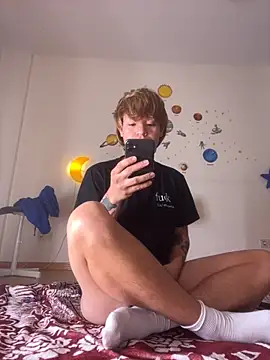 Snapshot of fezgrosso chatting on November 9, 2025, 12:14 am fezgrosso online show from November 9, 2025, 12:14 am