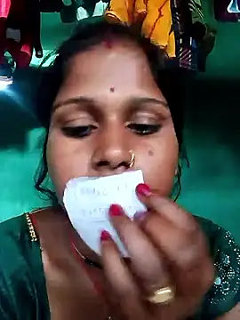 Soniya4357 online show from September 23, 2025, 11:39 am