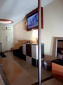 Snapshot of transreyna chatting on January 12, 2025, 3:28 am transreyna online show from January 12, 2025, 3:28 am