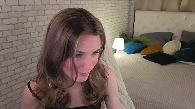 CipherellaFure online show from November 4, 2025, 1:37 pm